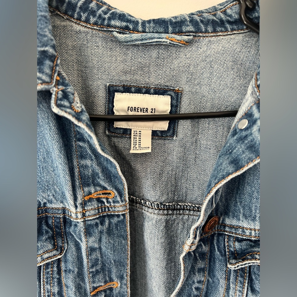 Jean jacket - Picture 3 of 3